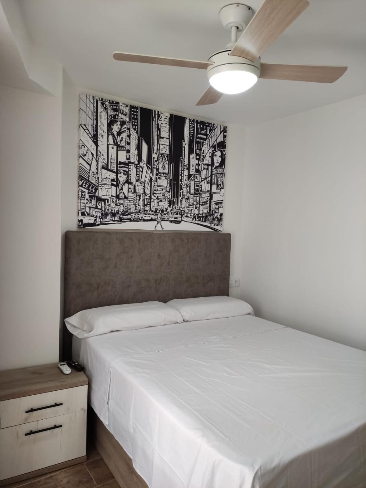 Solymar Poniente Apartamento Recien Reformado A 3 Min De Playa Poniente Y Del Centro Parking Opcional بينايدورم المظهر الخارجي الصورة